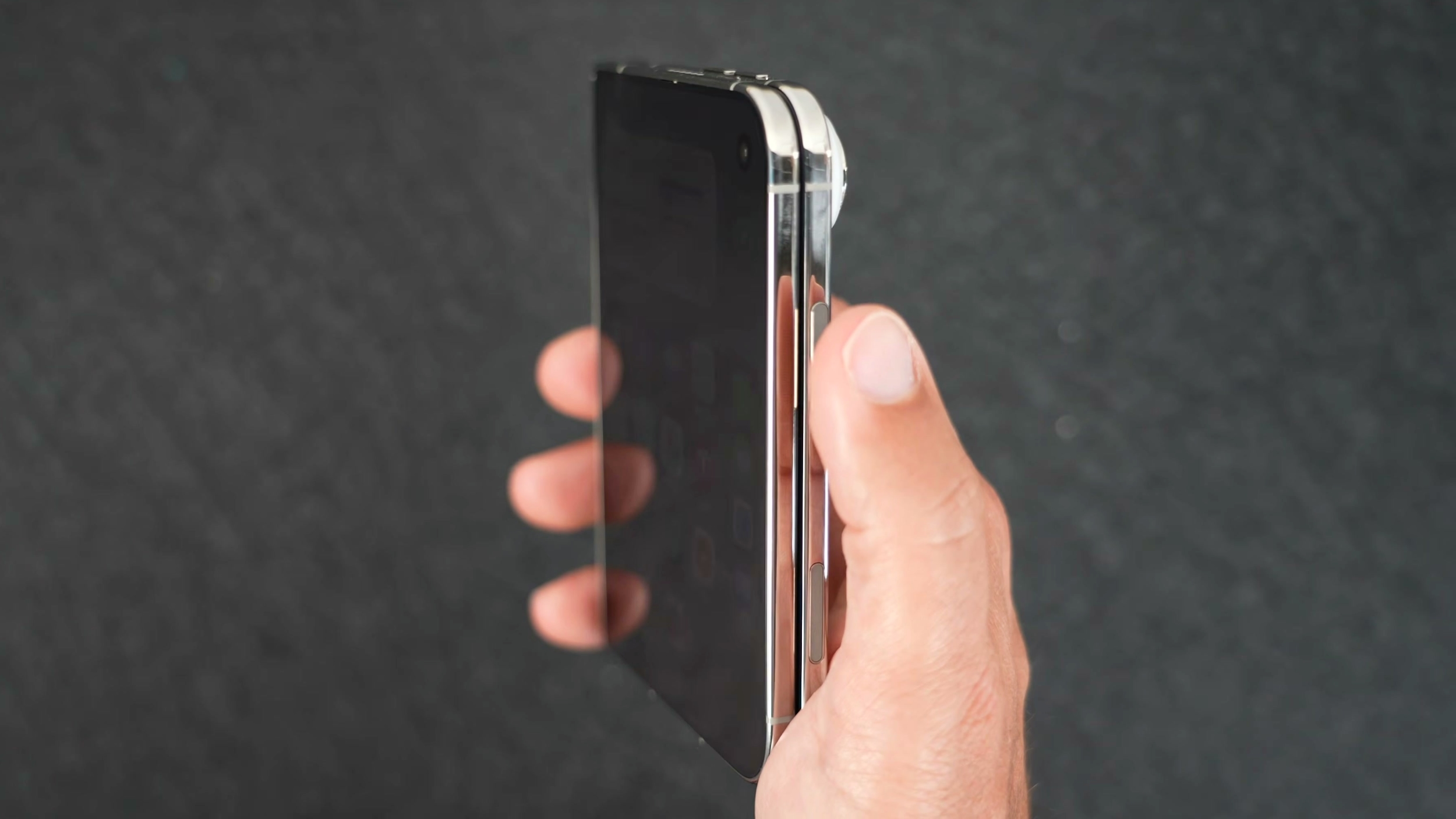 iphone duo in hand closed